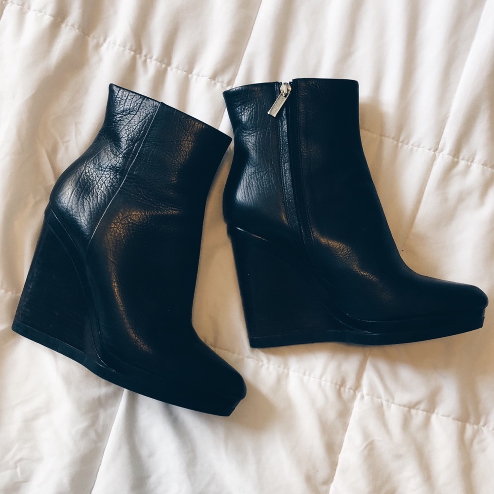 Calvin Klein Leather Pointed-Toe Wedge Booties